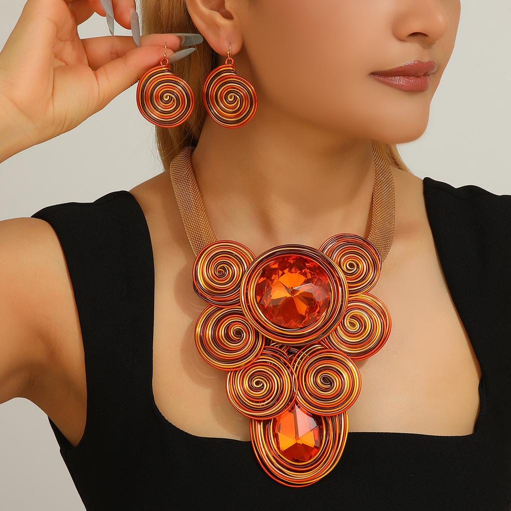 Женский набор бижутерии для преувеличения Плетёное из алюминиевой проволоки ожерелье с кристальными бусинами и серьги