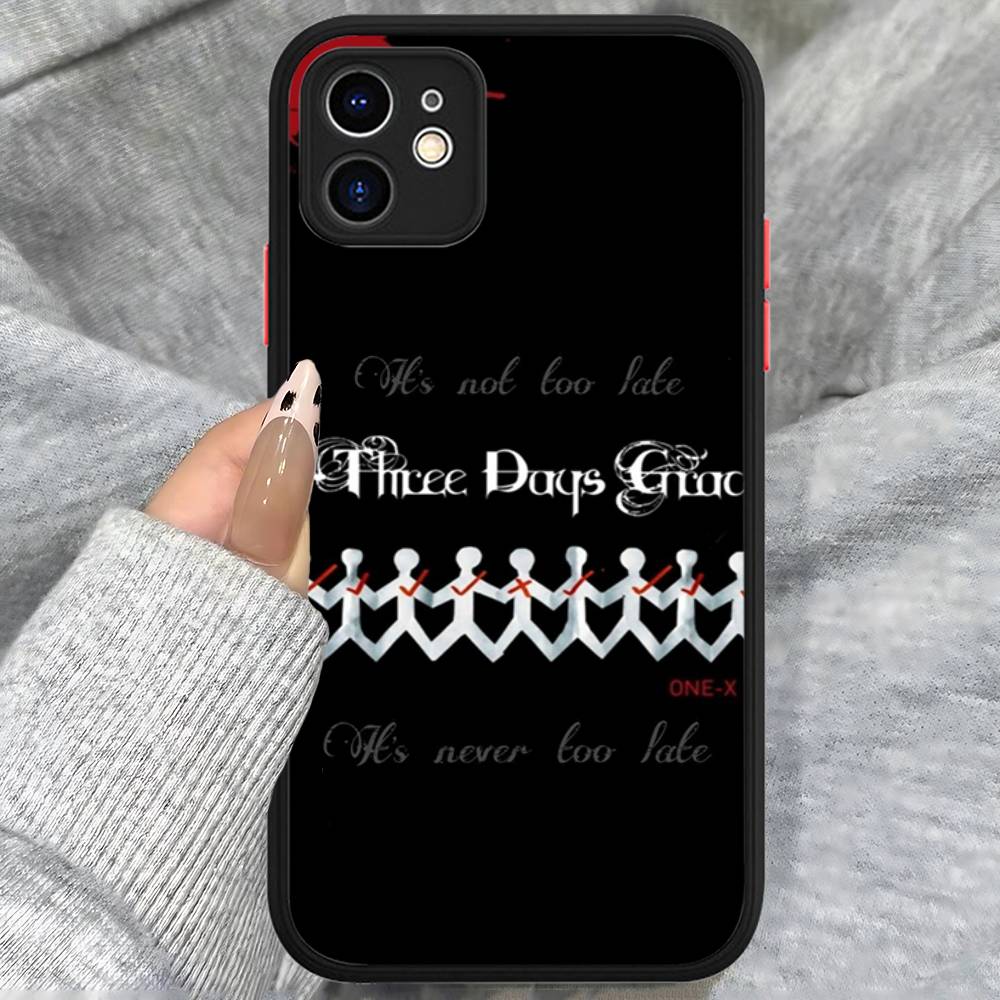Classic Vintage Three Days Grace Band For IPhone 16 15 14 Plus 13 12 11 Pro Max X XS MAX Translucent Matte Shockproof Cover