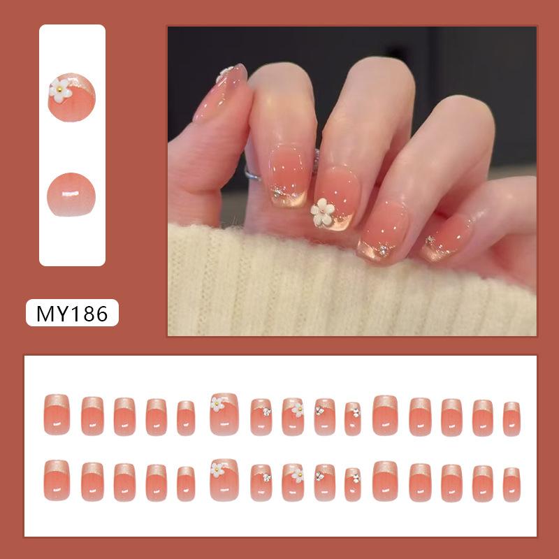 Sparkling champagne French gradual change white daisies sweet girl ins wind removable manicure tablets 30 pieces