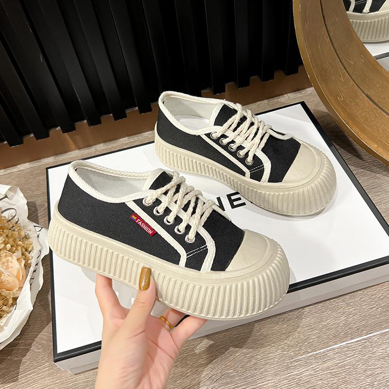 Thick Bottom Toe Cap Half Slippers Women's Outdoor Wear Summer New White Shoes Canvas Shoes Sandals Ins Fashion