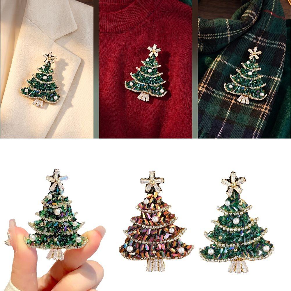 Cute Christmas Brooch Enamel Rhinestone Brooch Unique Xmas Tree Lapel Pin Scarf Bag Decor