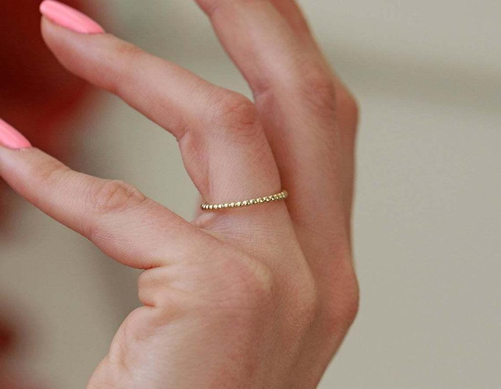 Cao Shi's Elegant Women's Minimalist Stacked Ring - Sleek, High-End, Low-Key Index Finger Jewelry