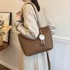 Модная сумка с высоким чувством стиля и большой вместимостью, новая женская сумка, модная сумка через плечо, повседневная сумка-тоут