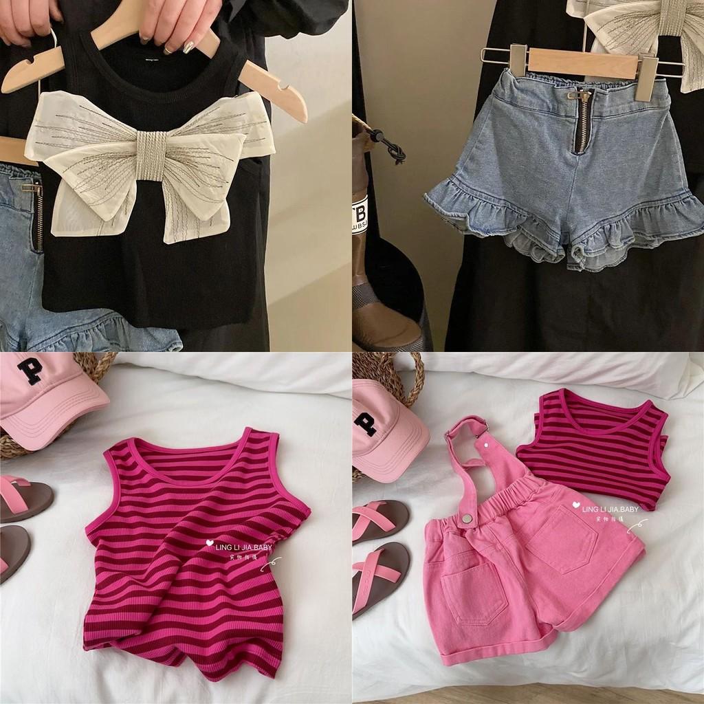 Stylish Summer Girl's Outfit Set Featuring Bow Tie Knit Vest And Frilled Denim Shorts