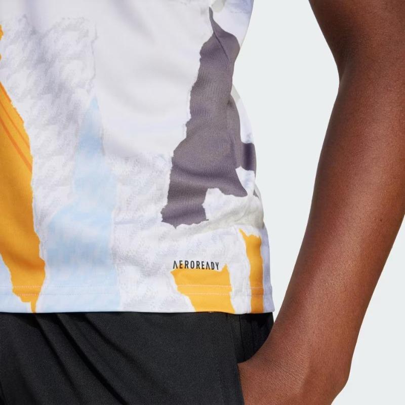adidas Цветное изображение на футболке Детская JJ3491