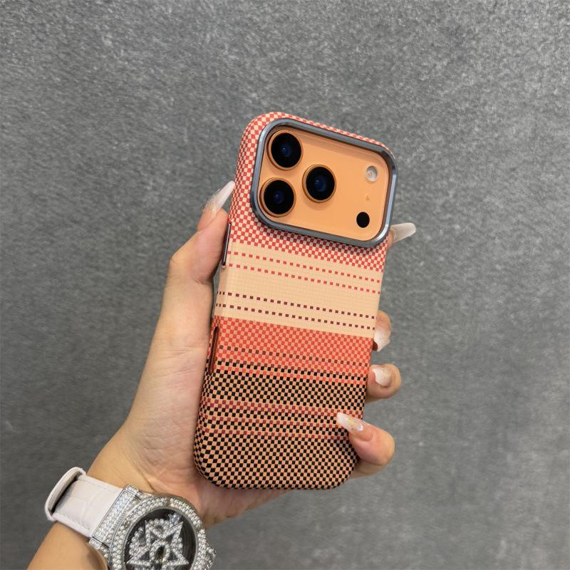 Магнитный чехол с узором из кевлара для iPhone 17 Pro Max - Дизайн «Закат и Восход Луны», Защита от падений и Премиальное ощущение для Apple 16.