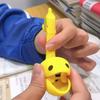 Электронная музыкальная игрушка-головастик, милый брелок, сенсорный инструмент с забавными звуками и светом, портативная игрушка-антистресс для путешествий для детей, подарок в носок