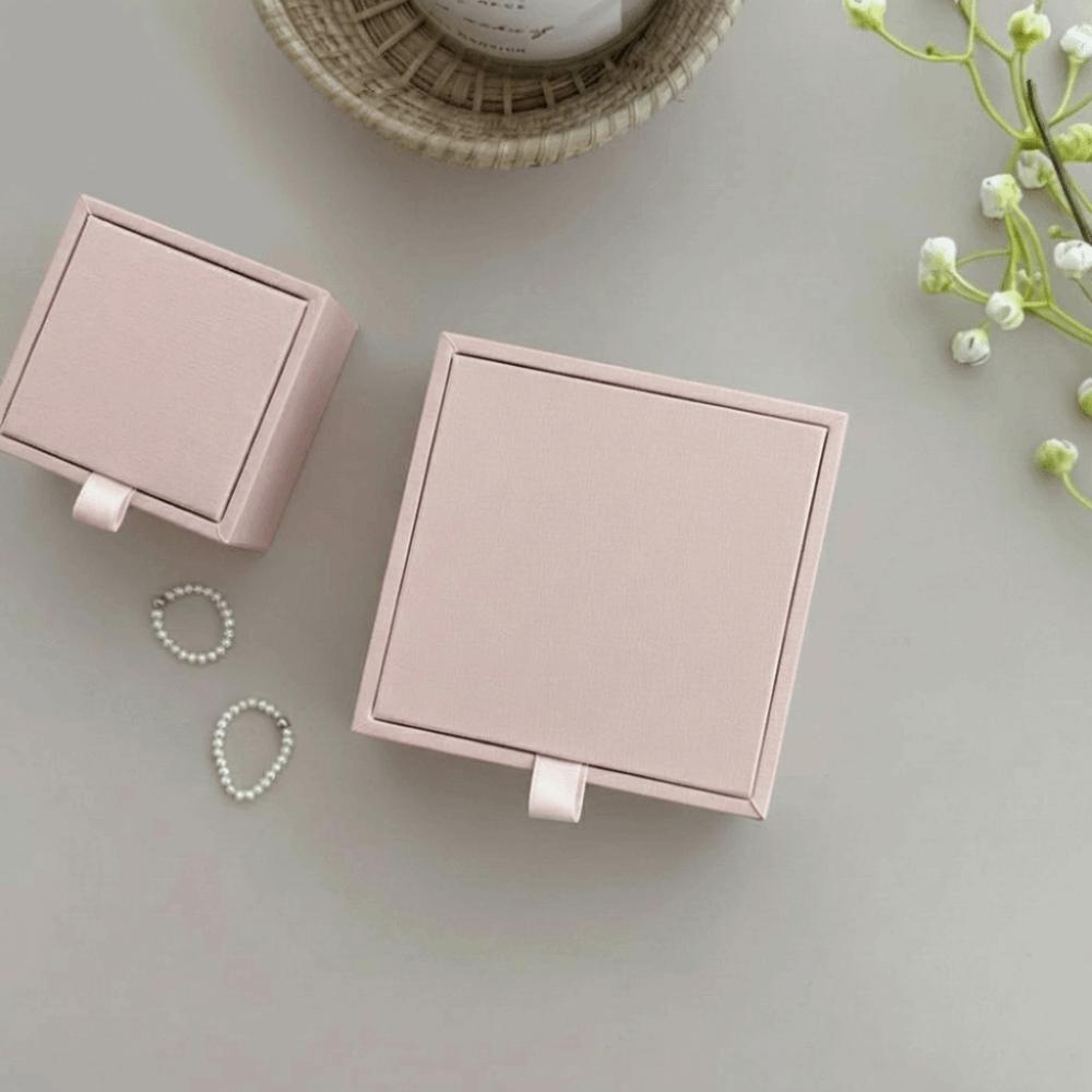 Elegant White/Pink Jewelry Packaging Box Satin Display Organizer Jewelry Box Earring Organizer Box Ring