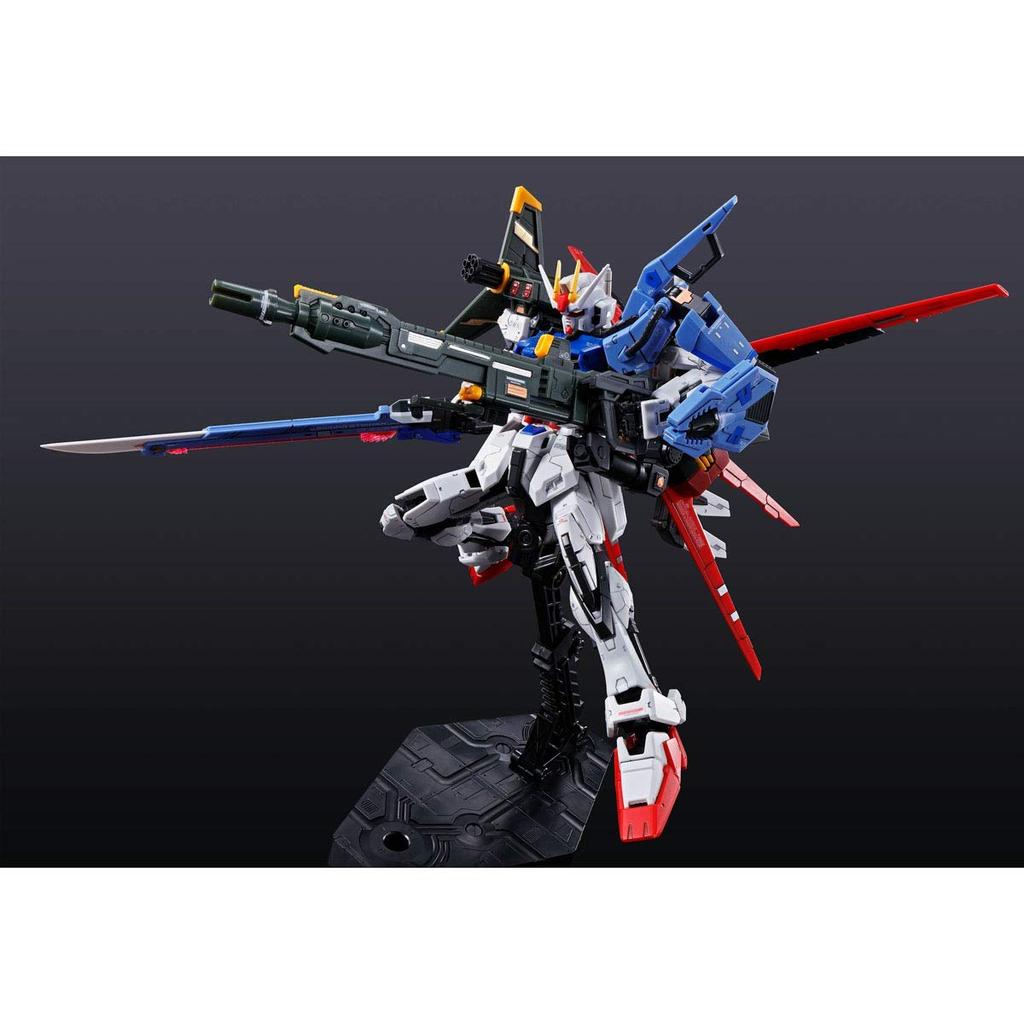 Bandai RG Perfect Strike Gundam Костюм Гандам 1/144 (Мобильный SEED)