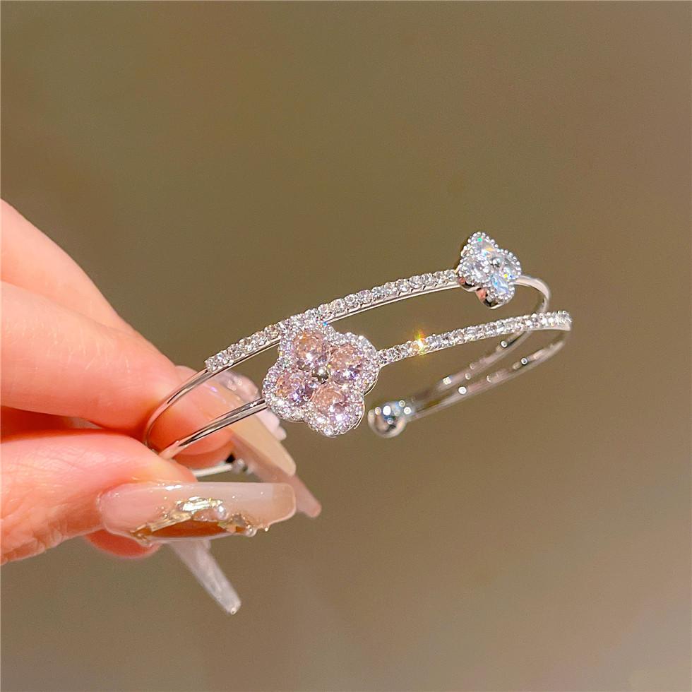 Zirconia Four-Leaf Clover Bracelet Opening Adjustable Senior Bracelet Temperament Fashion Bracelet Simple Light Luxury Women's Bracelet