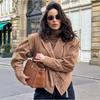 Женская зимняя уличная куртка из искусственной замши с поясом на талии, наплечниками, короткая укороченная куртка