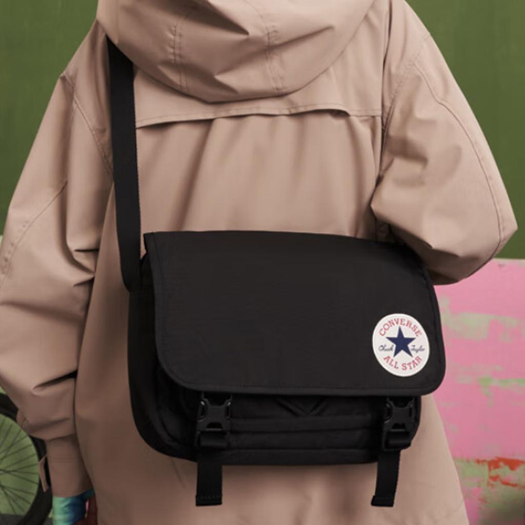 Converse Полиэстерная Сумка-почтальон, Сумка через плечо, Crossbody Сумка Обычная Унисекс Черный 10026011-A01