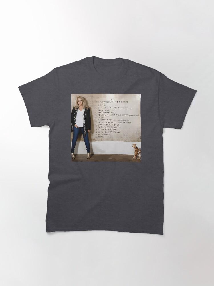 Bonnie Raitt Album between the earth and the stars Classic T-Shirt