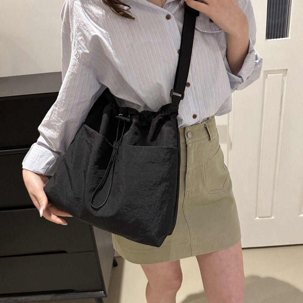 Large Capacity Drawstring Bucket Bag Korean Style Tote Bag Cute Nylon Shoulder Bag Girls