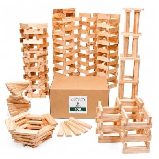 Karakaratsumiki Building Blocks Wooden Made Japan 240 Pieces 100 Miyazaki Prefecture Cedar Unpainted Educational Toy Montessori 4 Years Gift Present