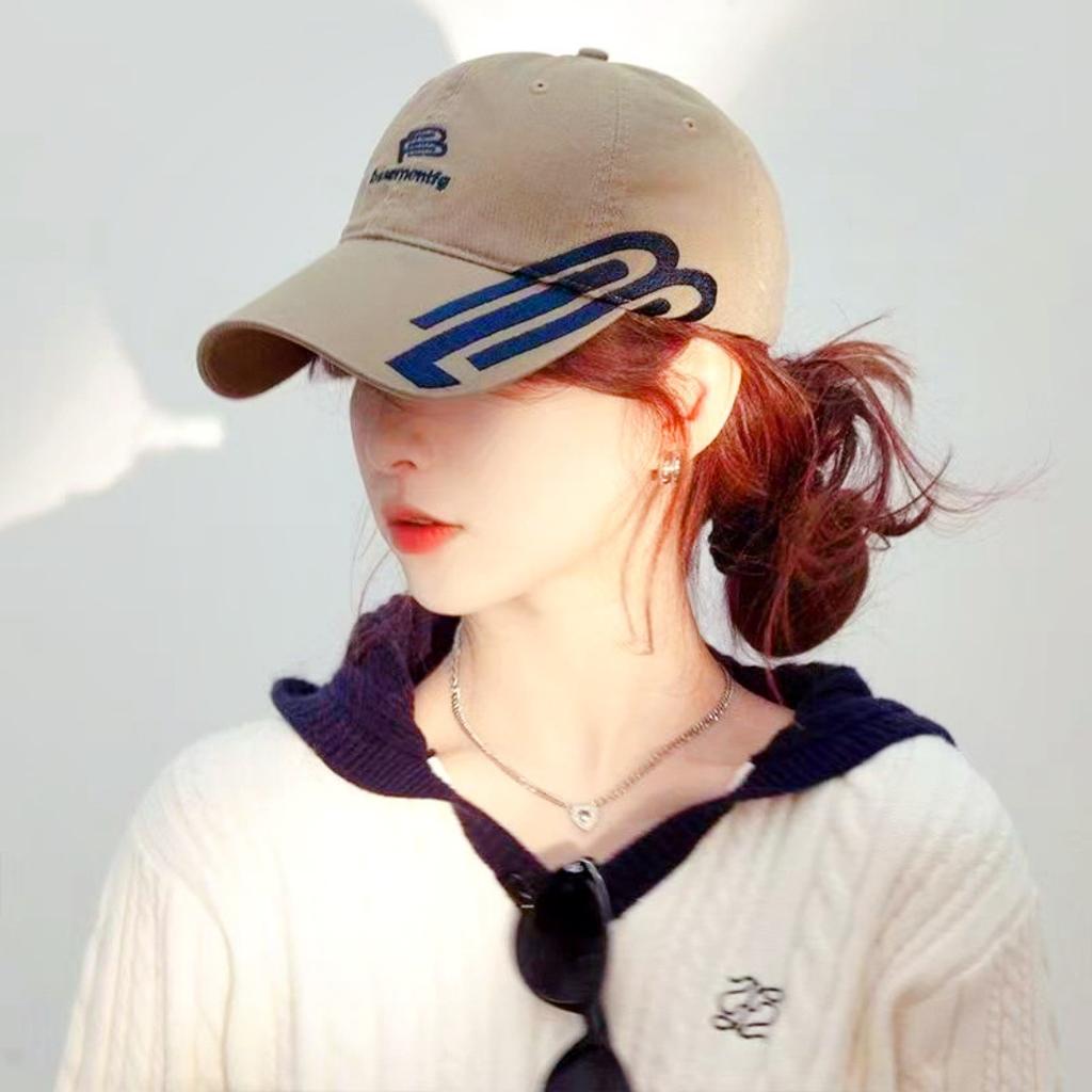 High quality embroidered letter sunscreen neutral baseball cap men's and women's summer visor cap cap one piece