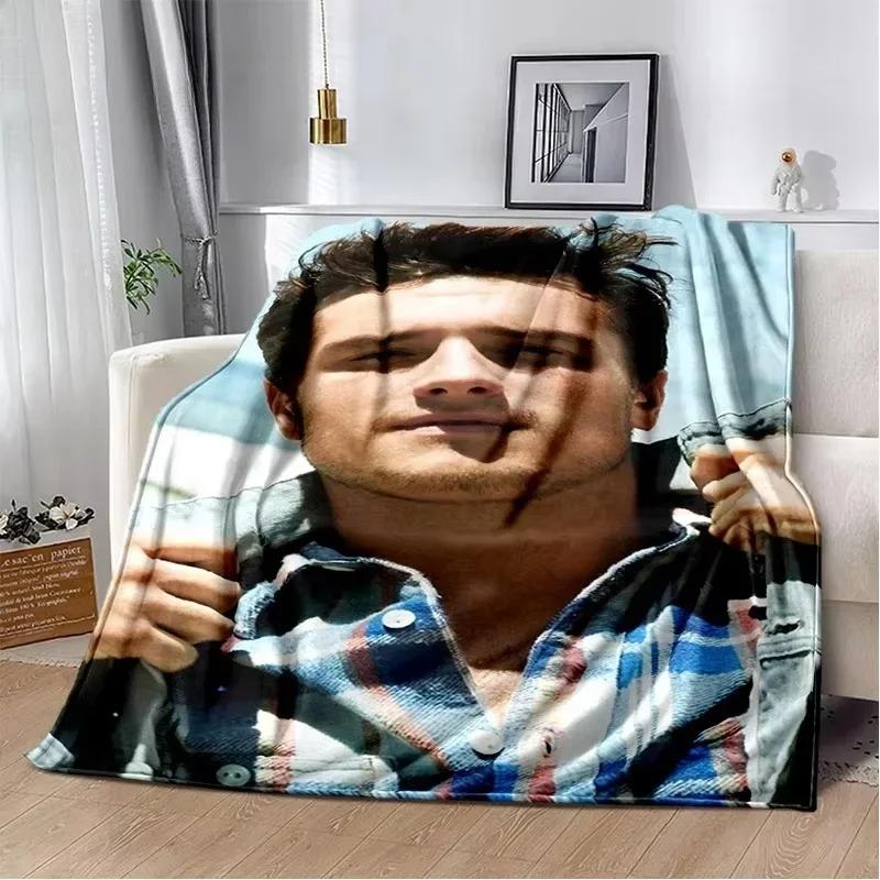 Handsome Star JJosh Hutcherson Soft Flannel Throw Blanket for Bed Home Picnic Comfortable Cozy Blanket for Kids and Adults