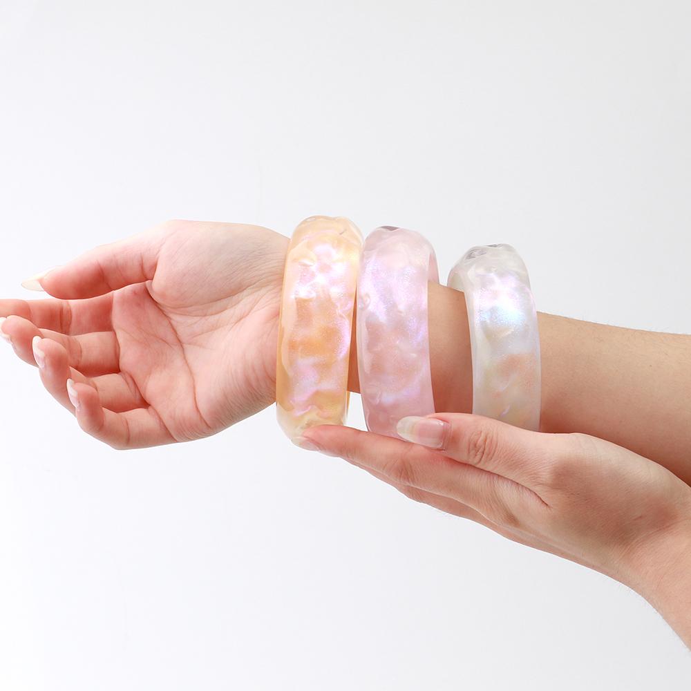Glitter Colorful Wave Round Acrylic Thick Bangle for Women Girls New Korean Resin Wide Cuff Bracelets Sweet Jewelry Popular Gift
