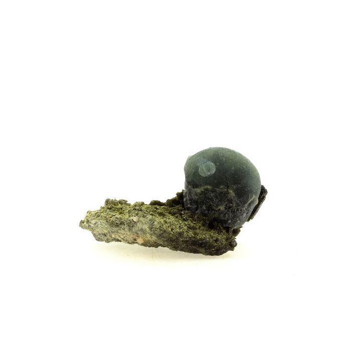 Pierres et Minéraux. Prehnite + Epidote. 627.5 ct. Diamonkara, Kayes, Mali.