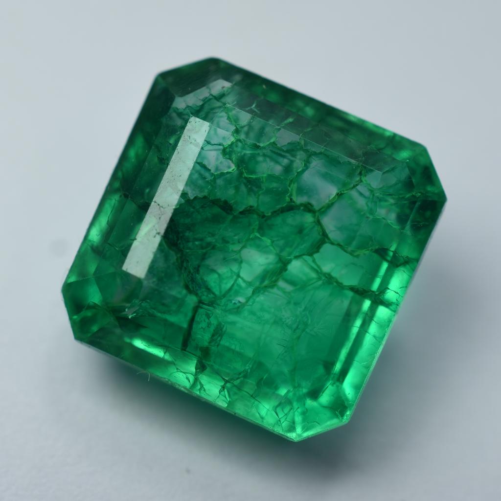 Natural Green Emerald Loose Gemstone Square Cut 7.95 ct for Jewelry Making and Gem Collections