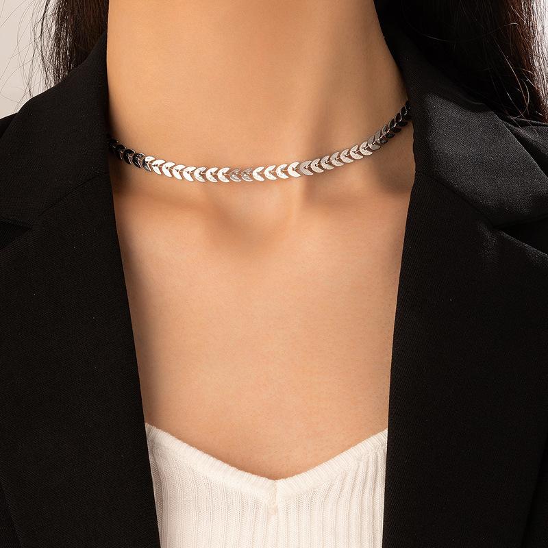 Мужская и женская цепочка на одинаковую шею, цепочка из сплава рыбьей чешуи, однослойное ожерелье, простая геометрическая цепочка на ключицу