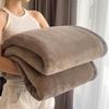 Двустороннее молочное бархатное одеяло - Утолщенное теплое покрывало для осени и зимы, Минималистичный стиль для дома, спальни или дивана.