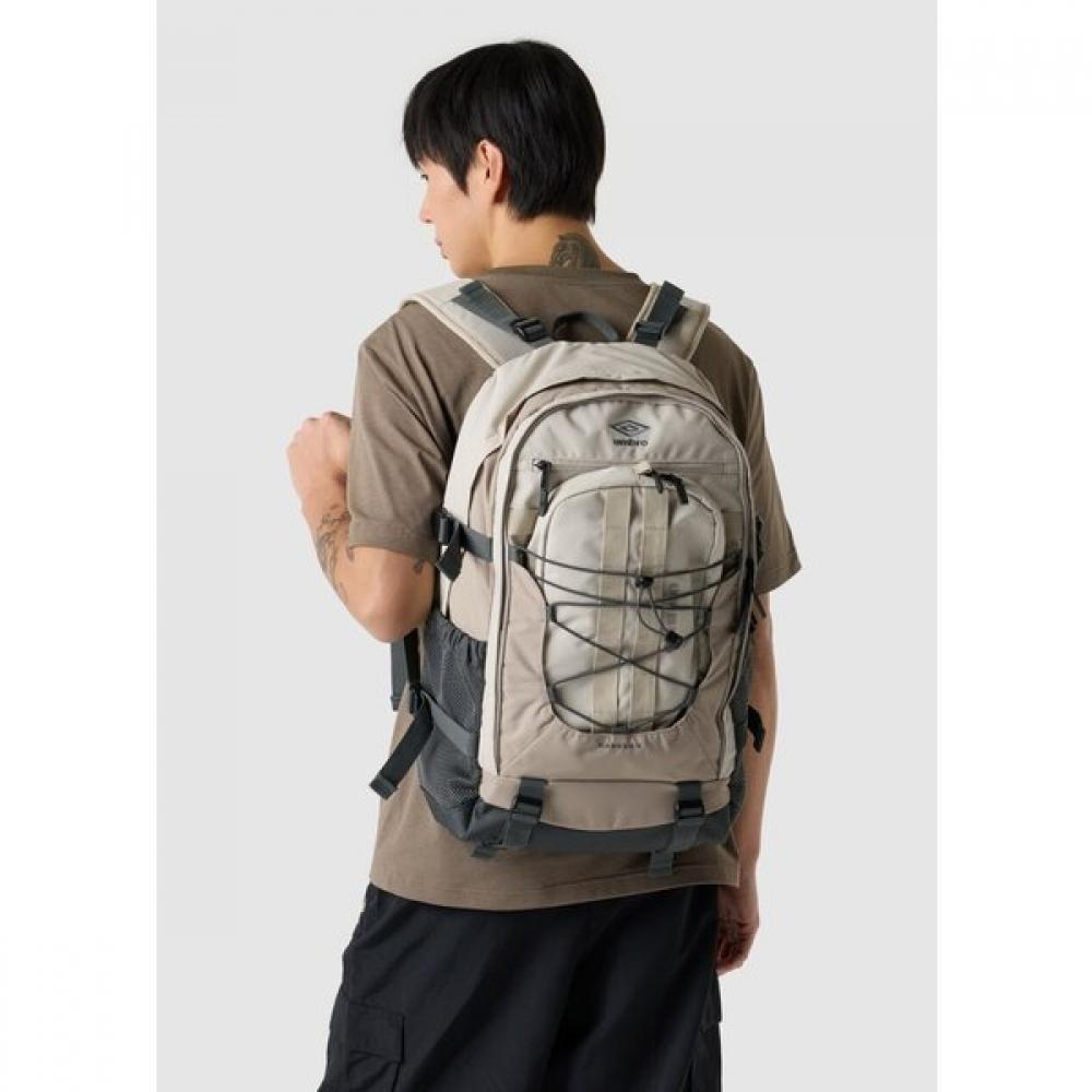 Umbro UniseX Danker X Backpack  34l  Crossbody   Laptop Pouch  Ur123cbp17 Fgr