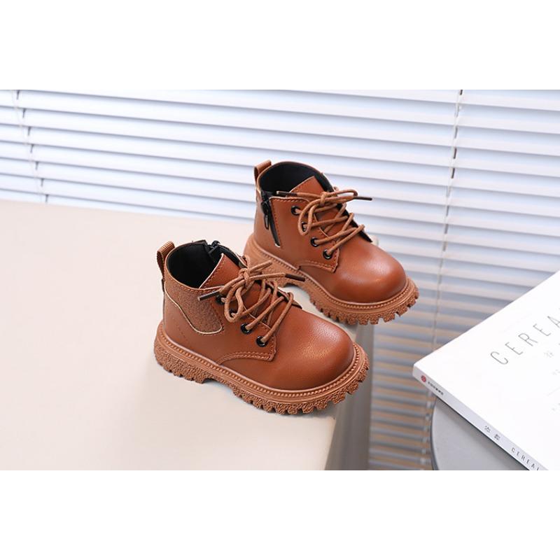 Осенне-зимняя новая детская обувь Детские ботинки Martin Ботинки для мальчиков в британском стиле Короткие ботинки для девочек Детская обувь Тенденция к одинарным ботинкам