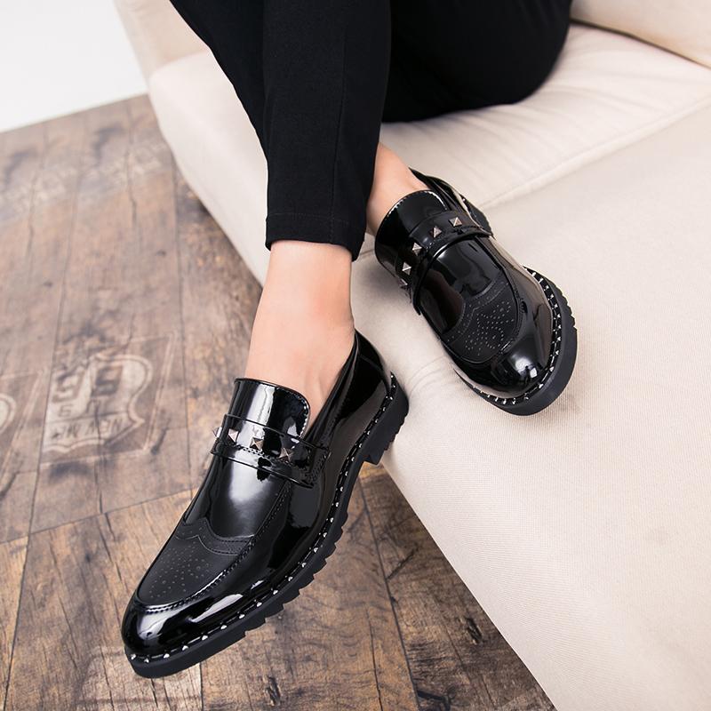 New Arrival Male Loafers Handmade Slip On Flats Comfy Driving Shoes with Tassel Dress Shoes Men Business Casual Shoes