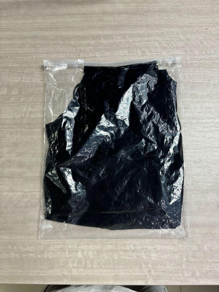 Женская прозрачная однотонная футболка с высоким воротником и длинным рукавомadika Q24TP607