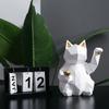 Lucky Cat Resin Figurine – Feng Shui Maneki Neko Desktop Decoration for Home & Office