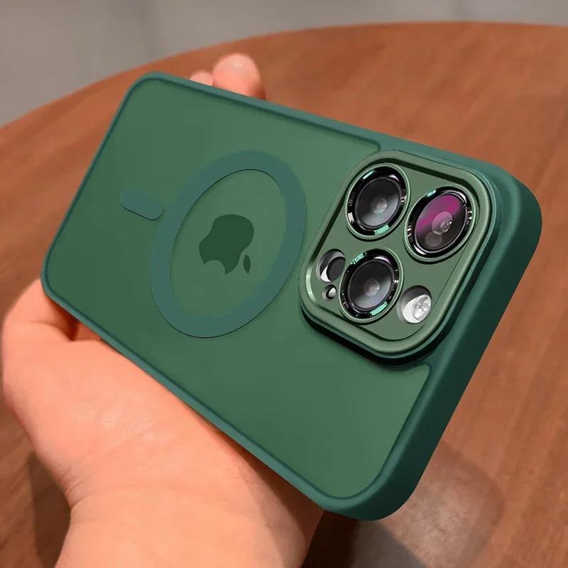 Роскошный магнитный матовый полупрозрачный ударопрочный чехол для iPhone 16 15 14 13 12 11 Pro Max Plus для беспроводной зарядки Magsafe
