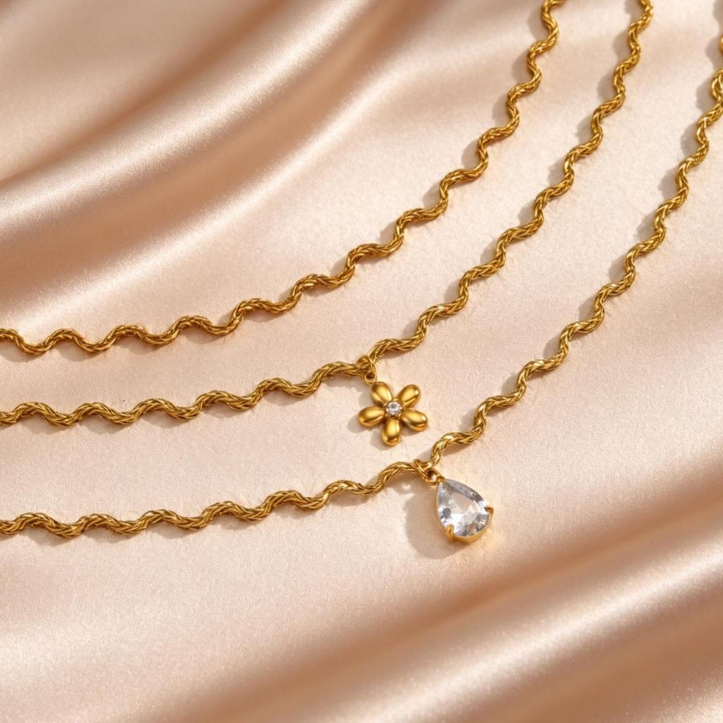 Chic Wave Twists Chain Necklace for Women Flower Zircon Pendant Stainless Steel Collar Choker Fashion Exquisite Jewelry Gift