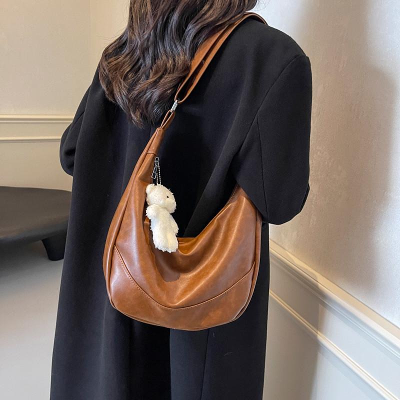 Ielgy Retro Dumpling Bag All-Match One-Shoulder Messenger Casual Large-Cap