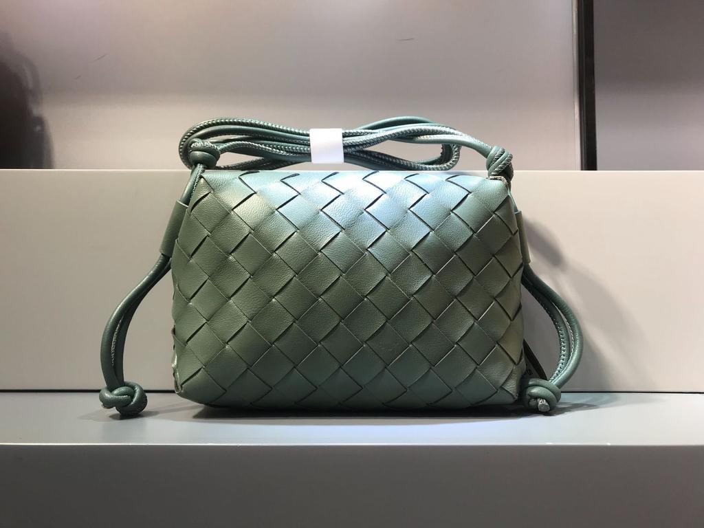 Новая мини-сумка квадратной формы из овчины, ручная работа, плетеная сумка через плечо для телефона, сумка для фотокамеры, женская сумка на одно плечо