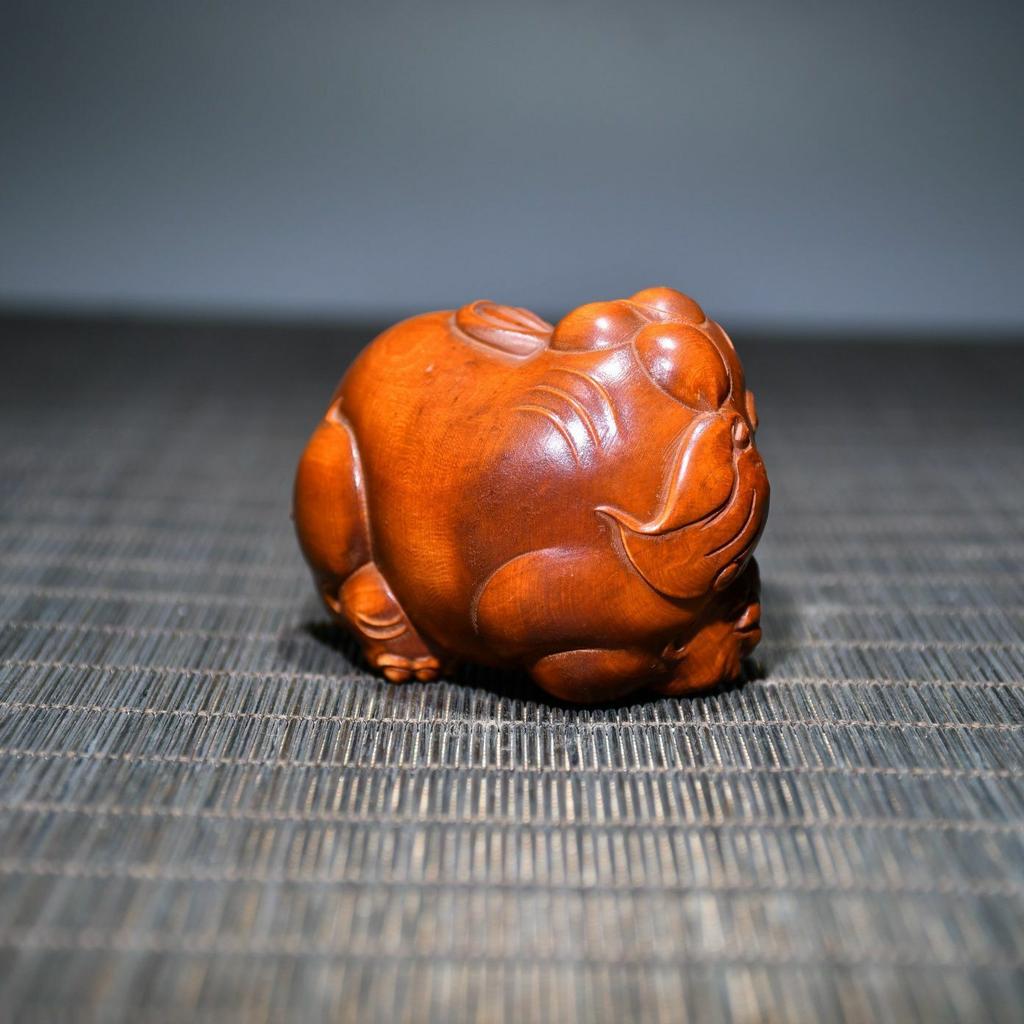 Chinese Antique Boxwood Wood Carving Exquisite Elephant Statue Collection Art