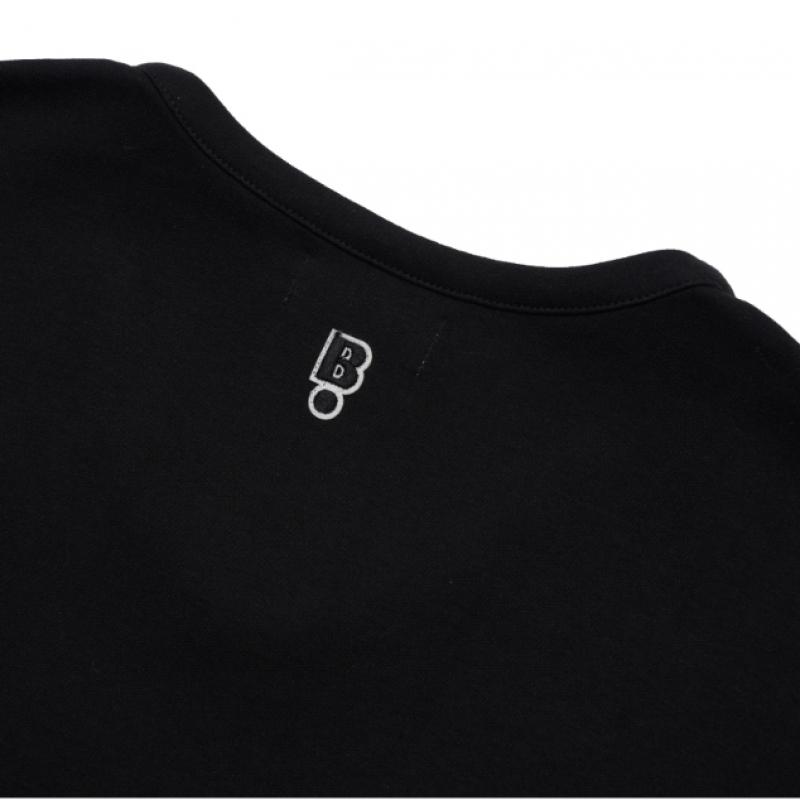 Blu DoT ShorT SleeVe V Neck T shirT Bk