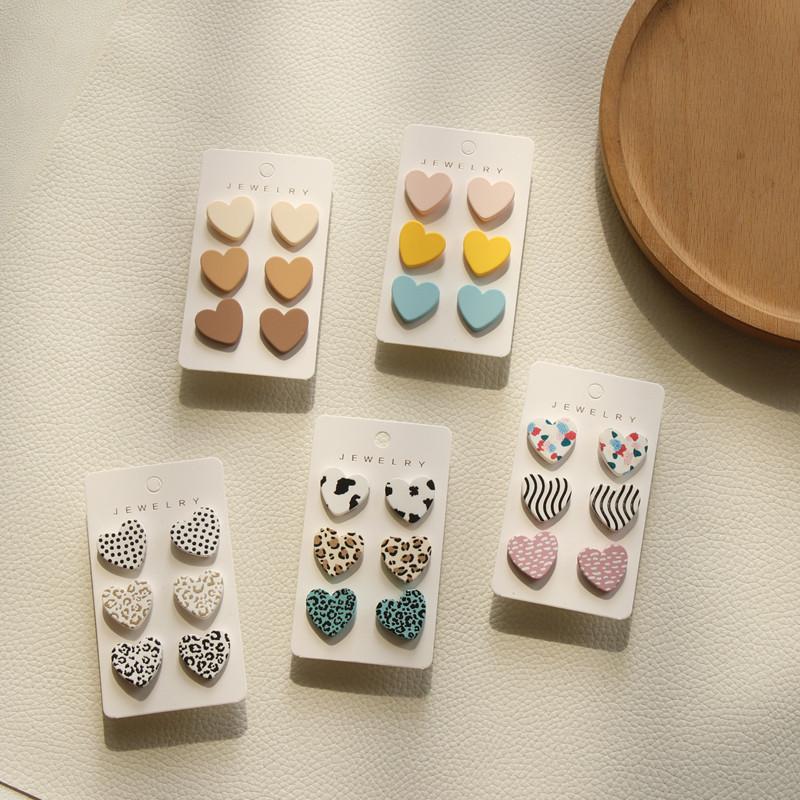 3 пары/компл. акриловые серьги-гвоздики в форме сердца для женщин, серьги-гвоздики в форме макарон с разноцветными горошками и леопардовой полосой, корейские ювелирные аксессуары