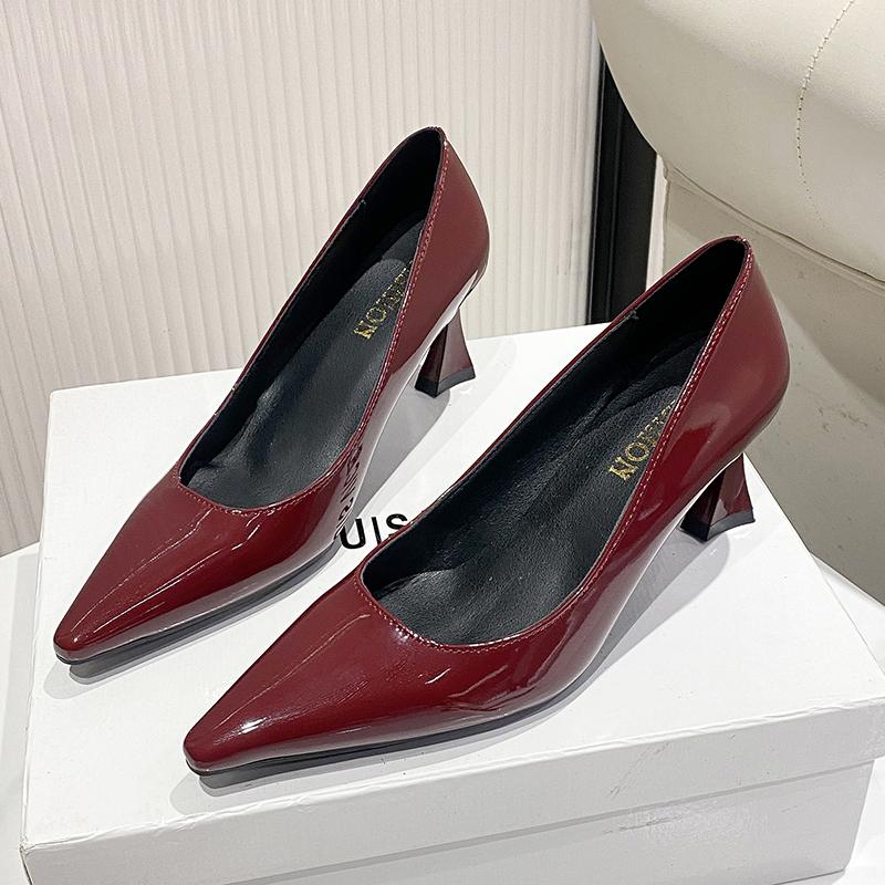 New Style Women's Fashion Leopard Ladies Slip On Women's High Heels Fashion Party Pumps Women Pointed Toe Super High Shoes Women