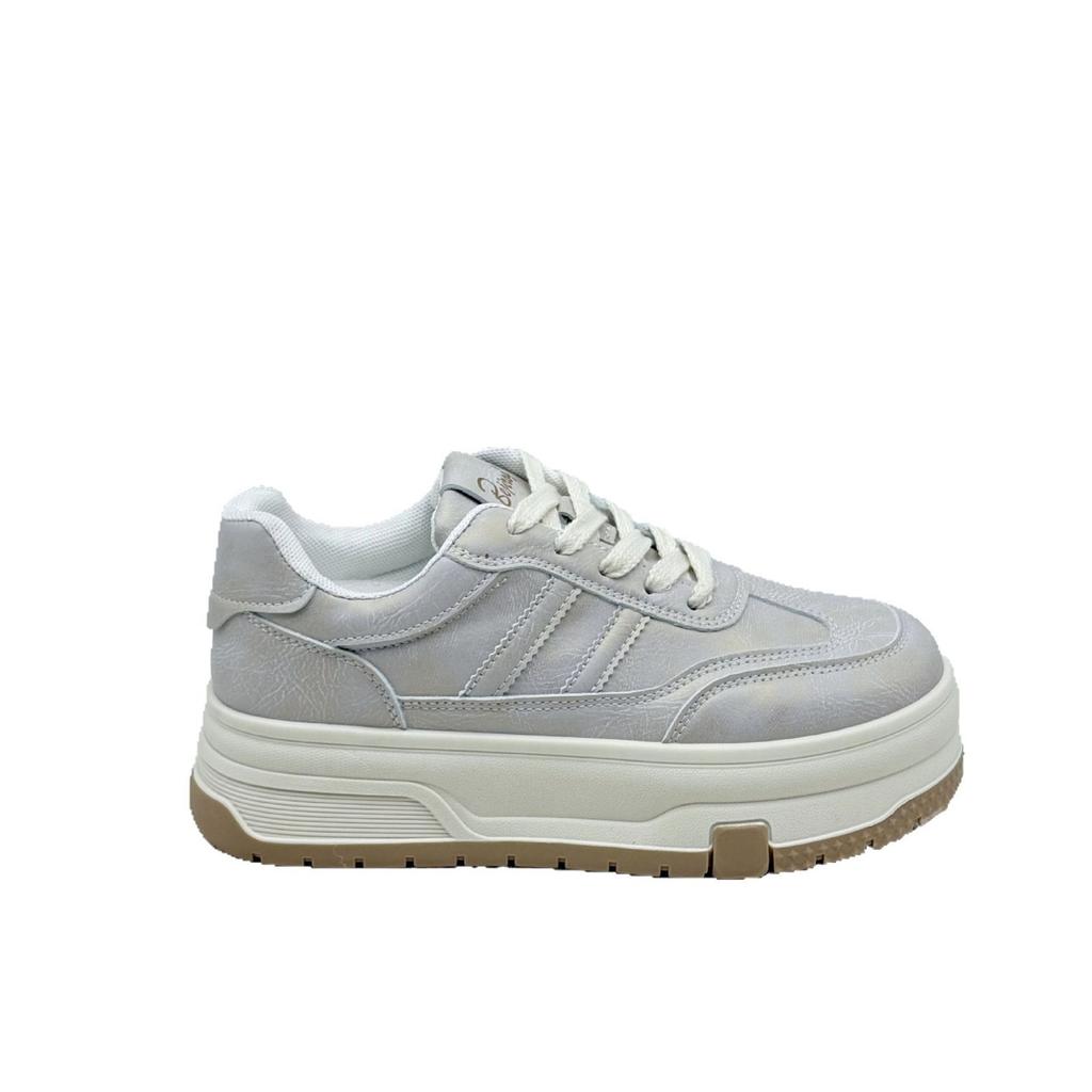 Platform White Shoes Women's 2025 Spring New Casual Sports Shoes Retro Versatile Small Height Increase Popular Board Shoes