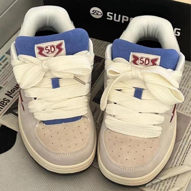 Супер тянущиеся кроссовки для хлеба флип мех сплайсинг ретро скейтборд обувь женская низкая повседневная обувь прилив молния письмо ниша скейтборд обувь