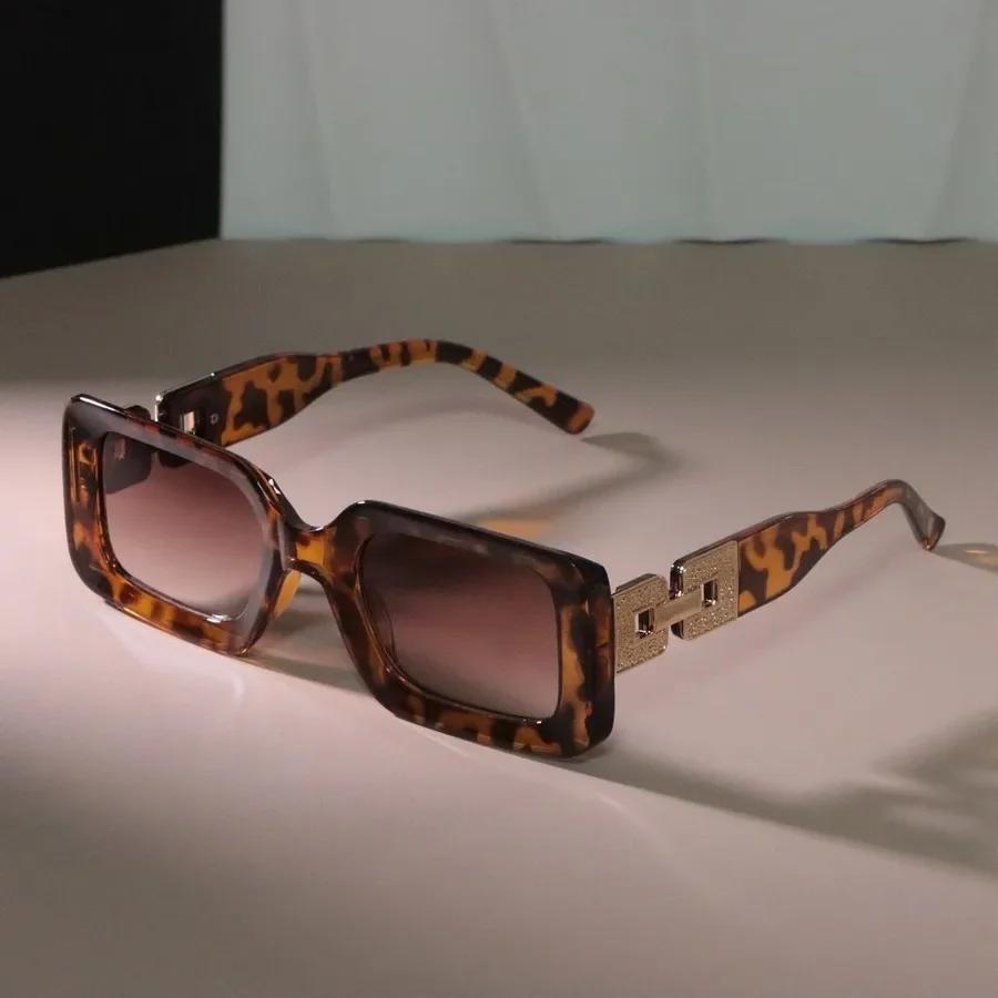 Stylish Square Sunglasses Women Men Vintage Brand Mirror Lens Simple Sun Glasses Female Male Cool Colors