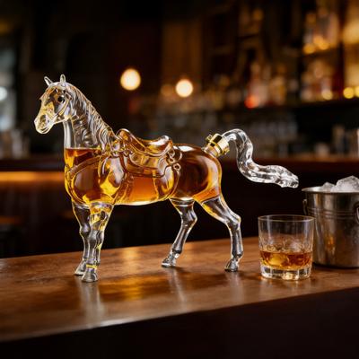 Декантер для виски Yousheng Horse Ручной работы из высокоборосиликатного стекла Диспенсер для алкоголя Тема Западного ковбоя Подарочная коробка для алкоголя для мужчин День отца