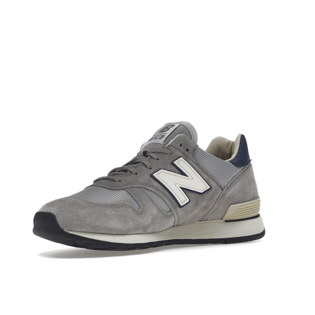 New Balance 670 Мужские кроссовки в честь 40-летия Англии, серые M670UKF