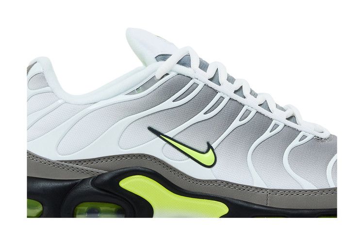 Nike Air Max Plus Neon