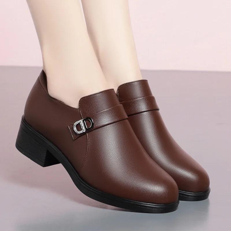 Fashion Spring Deep Mouth Block Heels Women Shoes Comfort Fashion Breathable Round Toe Soft Leather Soft Sole Office Black Shoes