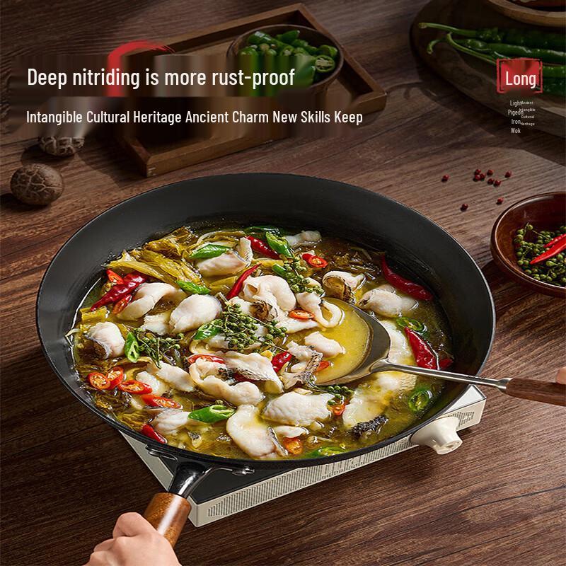 COOKER KING 34cm Traditional Cast Iron Wok