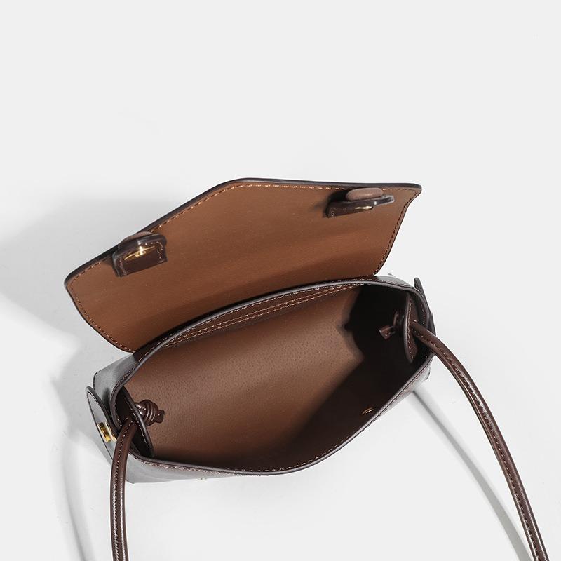 Strong Coffee Small Square Bag Autumn and Winter New Oblique Span Mail Carrier Bag Cambridge Bag Versatile Simple Handbag Women