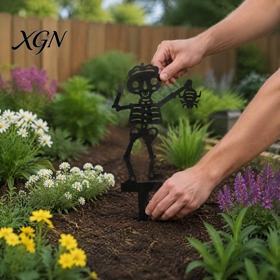 Outdoor Skeleton Lawn Decorations Halloween Garden Stake, Metal with Bat Spider Yard Art Spooky Accents Black Silhouette Decoration for Flower