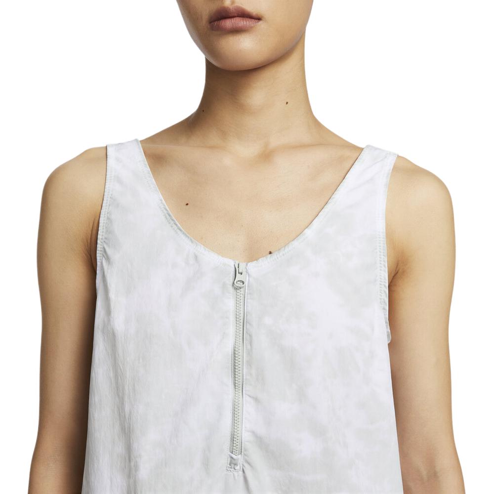 Nike Спортивное платье без рукавов с вышитым логотипом Tech Pack, с полумолнией и принтом тай-дай, женские платья светло-серебристого цвета DV8486-034